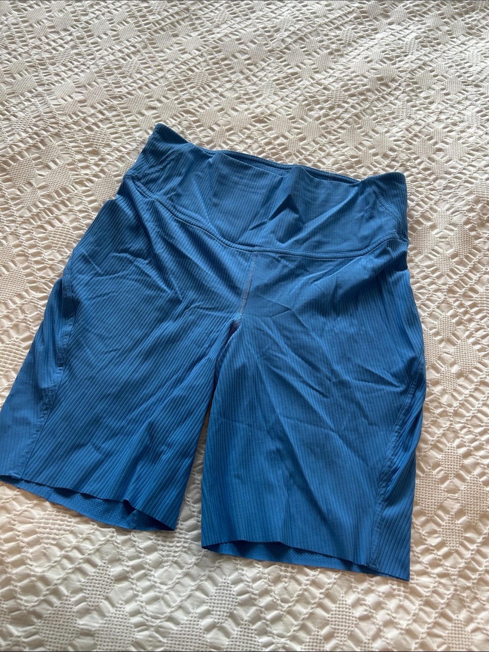 lululemon athletica Ribbed High-Waist Blue Bike Shorts